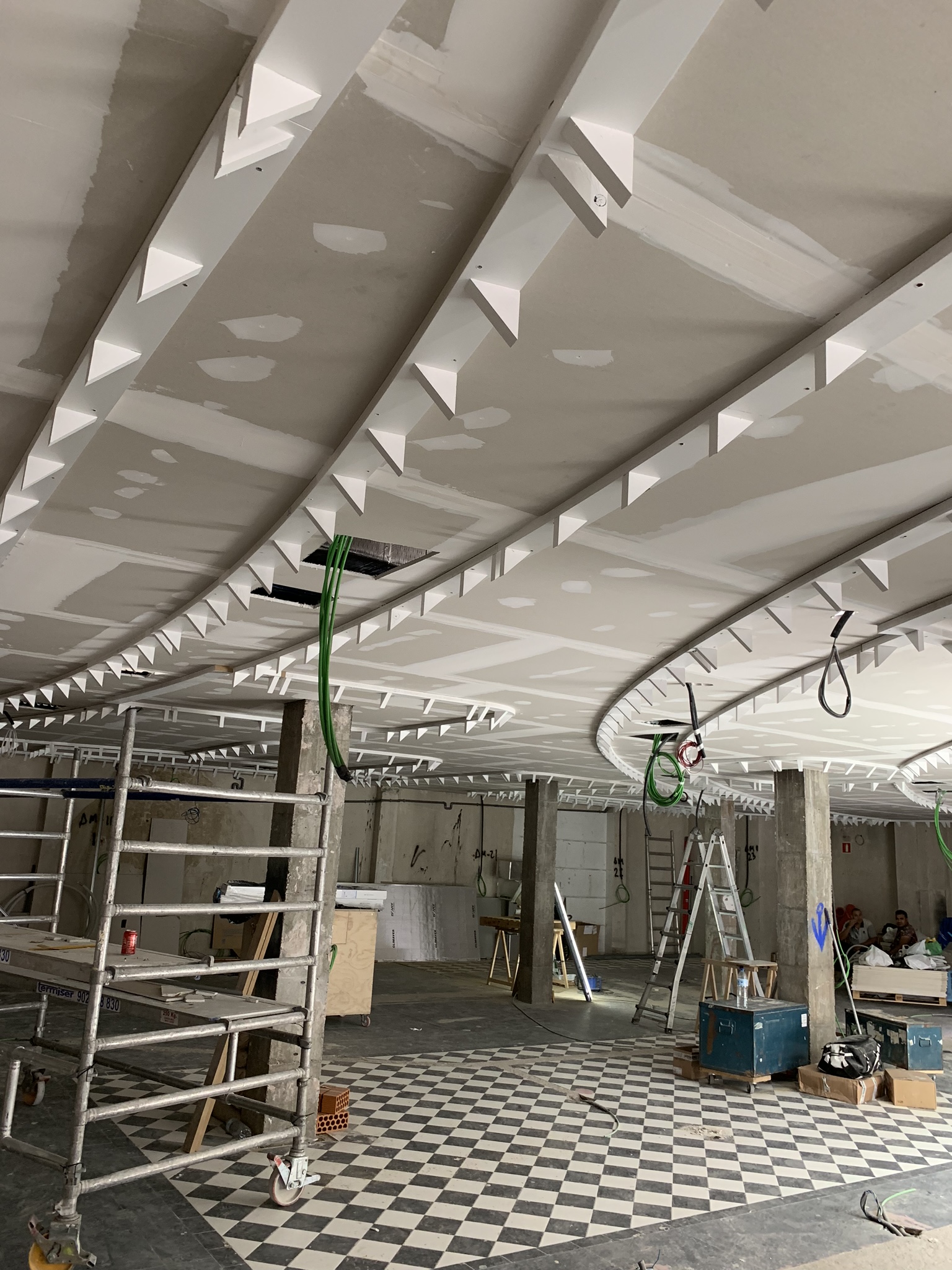 Trabajos en pladur tienda Primor c/Goya