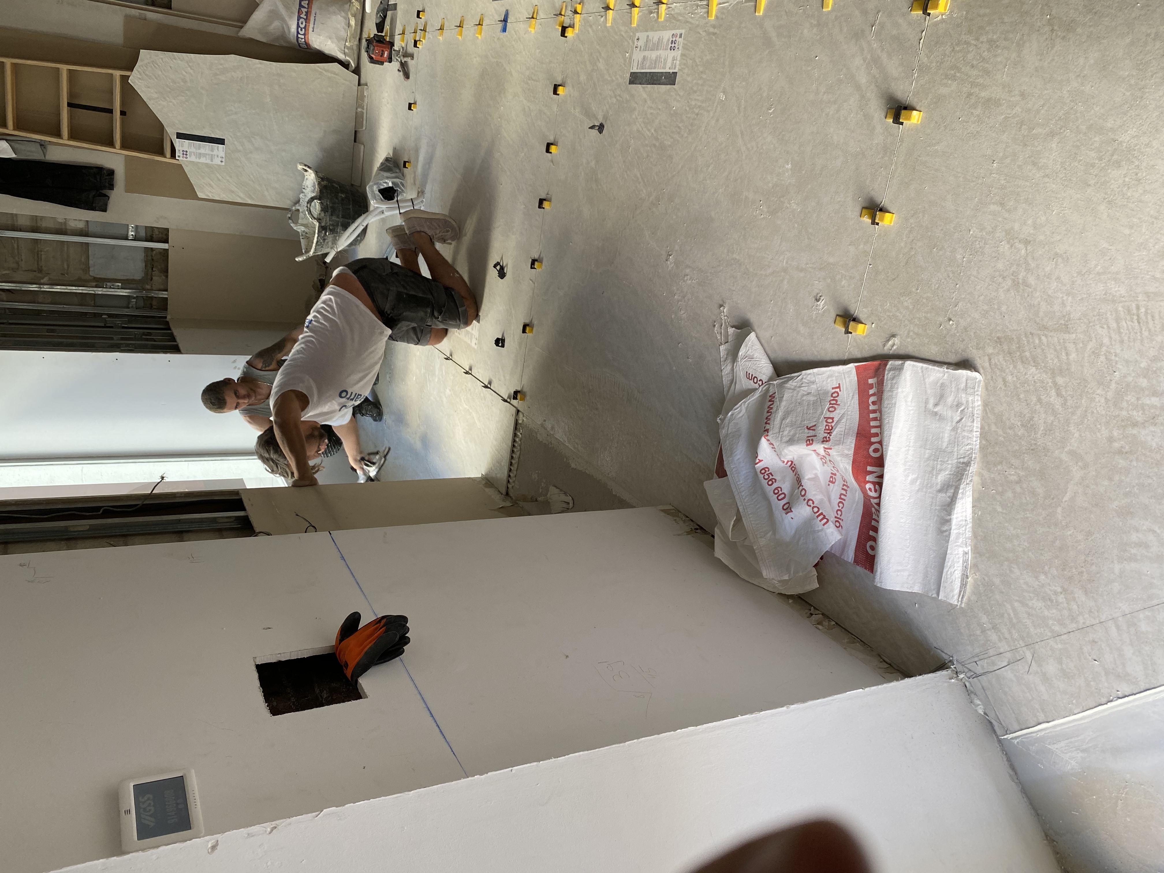 Colocacion suelo Decton de Consentino