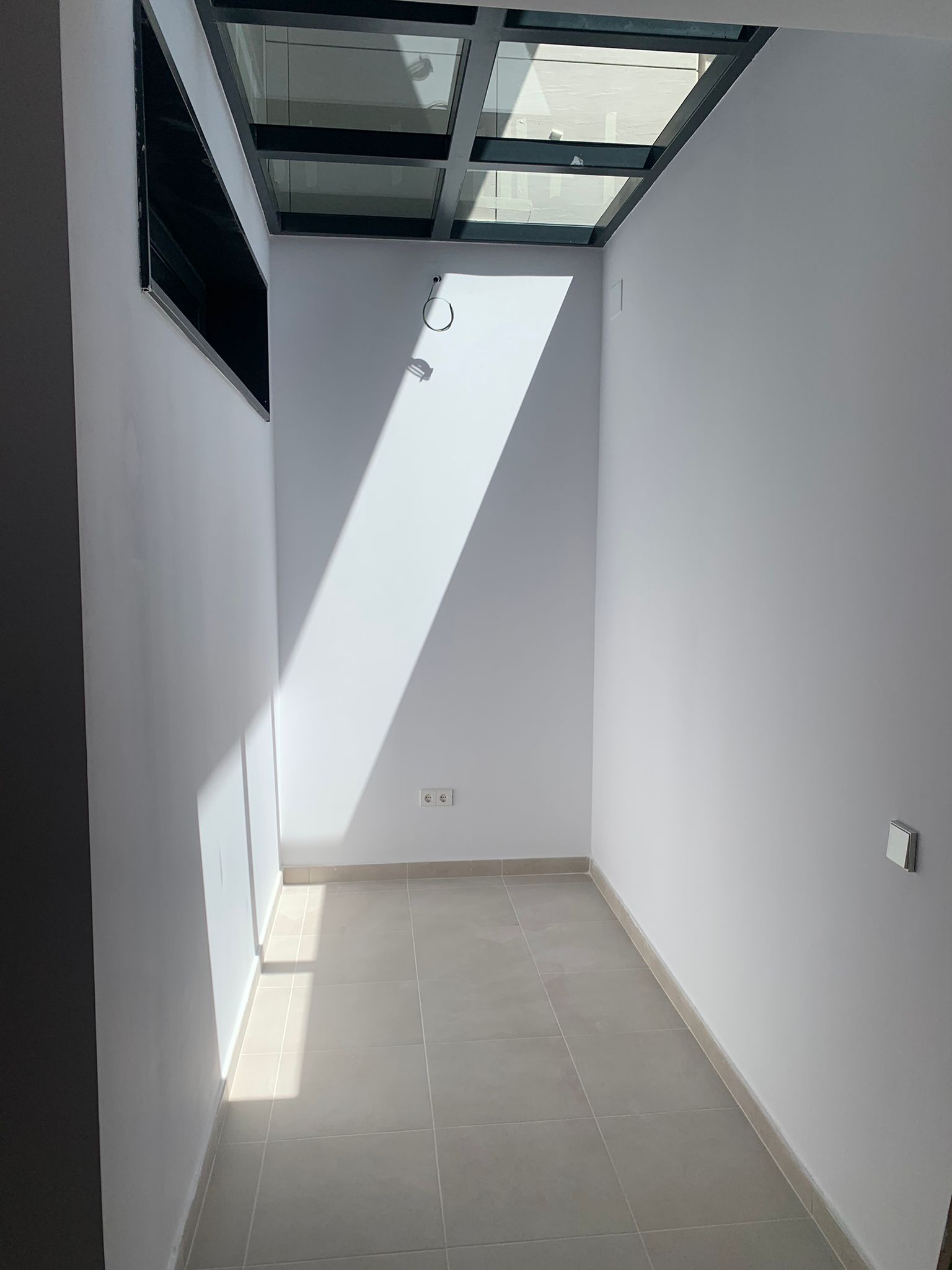 Zona nueva bajo tierra